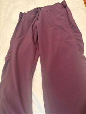 Kuhl Women's Lightweight Hiking or Track Pants in Plum
